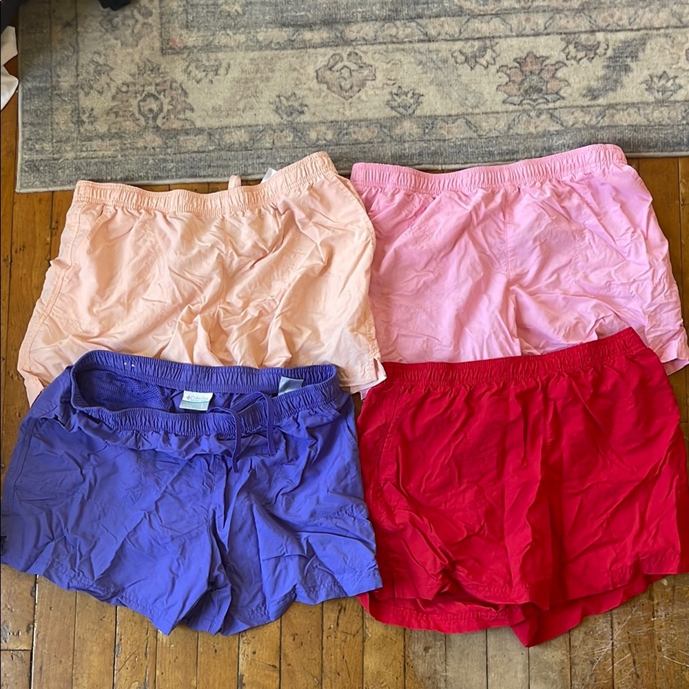 Women Columbia Athletic Shorts